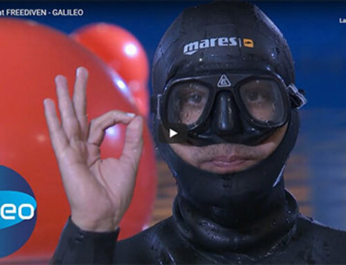 Video Galileo: Presentator Manuel Venderbos leert freediven